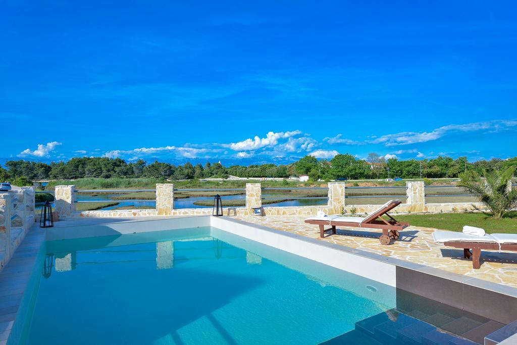 Amazing Villa Ele Затон Экстерьер фото