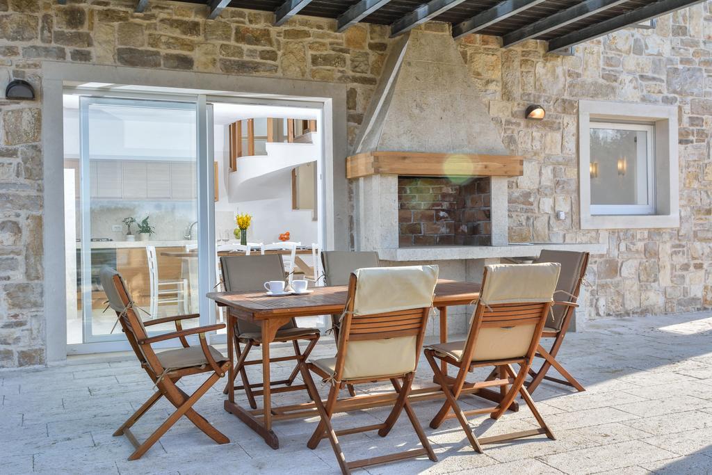 Amazing Villa Ele Затон Экстерьер фото